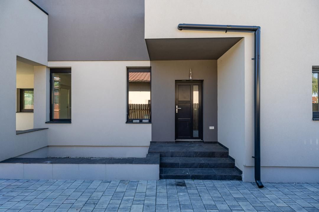 Duplex P+E în Moșnița Nouă, 3 dormitoare, 3 bai, teren 403 mp. Comision 0% – fotografia 44 din 56