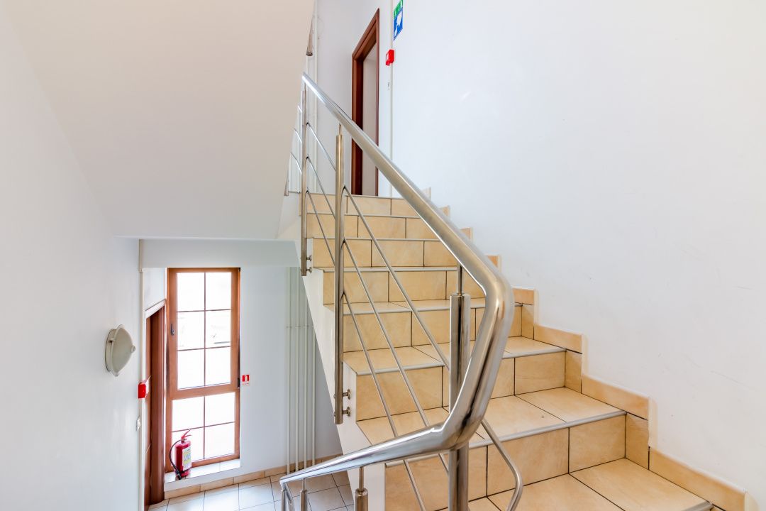 Com0%| Cladire multifunctionala Unirii– Hotel Piri | 9 studiouri independente – fotografia 32 din 49