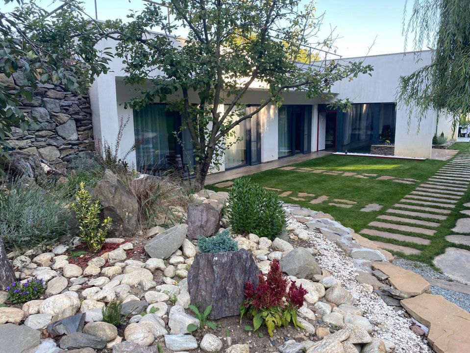 Casa Lux Mediteraniana cu 1620 mp. teren mobilata utilata CETATE cazare pensiune – fotografia 33 din 52