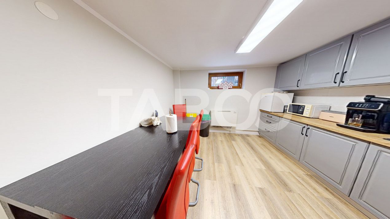 Cladire birouri de vanzare D+P+E+M zona Sub Arini Sibiu – fotografia 7 din 16