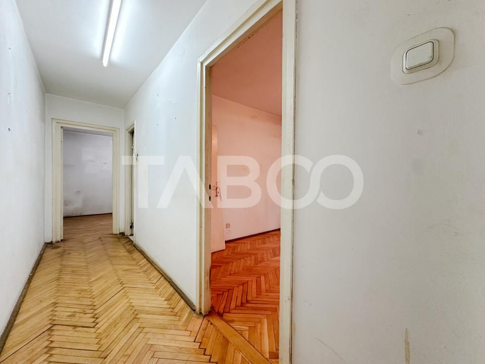 Apartament cu 3 camere de vanzare in cartier Gheorgheni Piata Hermes – fotografia 2 din 9