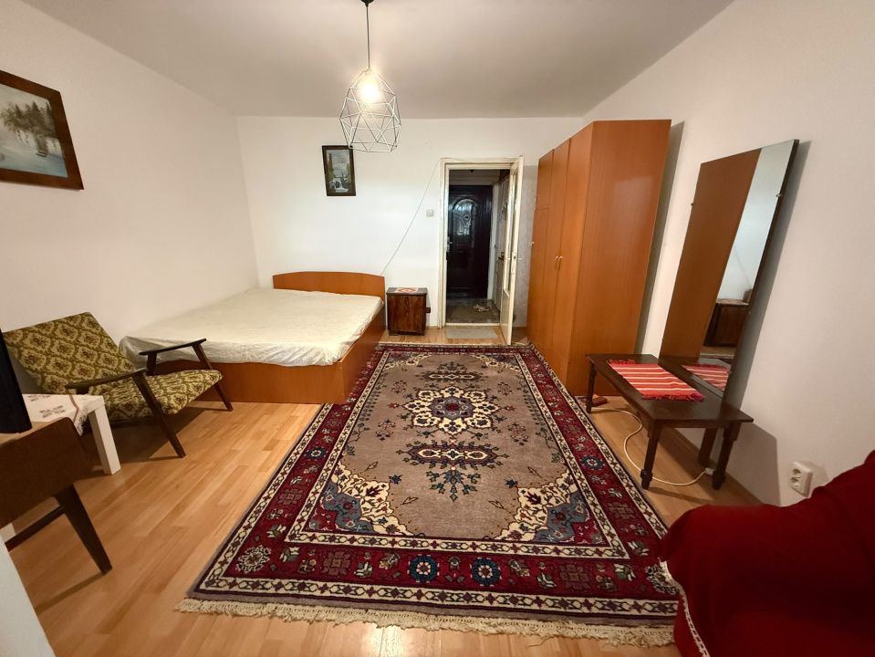 Garsoniera, semidecomandata, 31 mp, Cartier Brazda Lui Novac, Zona Baba Novac – fotografia 1 din 7
