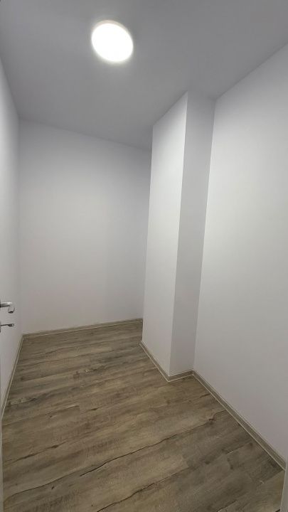 Apartament 2 camere, decomandat, parcare, balcon, mobilat și utilat–Florești – fotografia 8 din 10