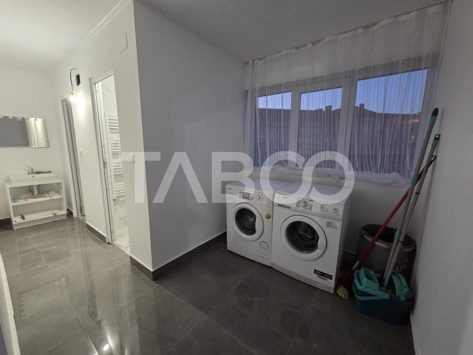 Casa de inchiriat 9 camere 5 bai pretabil Compani / Muncitori – fotografia 12 din 15