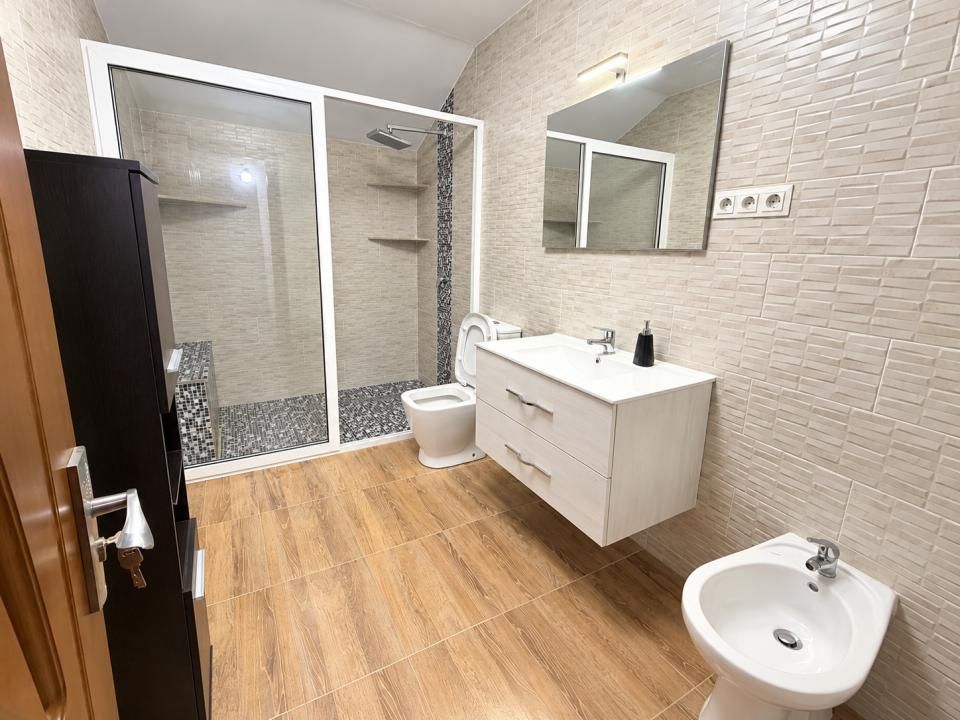 CASĂ MODERNĂ CU PISCINĂ | 160 MP UTILI | GARAJ 80 MP – fotografia 9 din 25