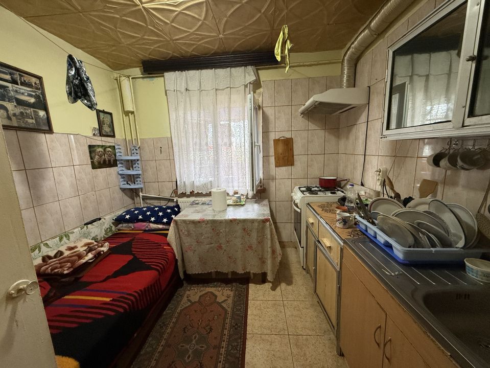 Apartament, 2 camere, 54 mp, decomandat, Rovine, Zona Cofetaria Damarin – fotografia 6 din 9