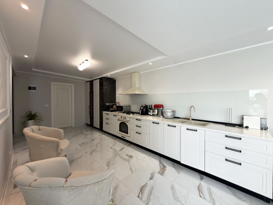 Cumpăna -Vilă nouă P+1 cu 4 camere-Complet mobilată și utilată-Design modern – fotografia 6 din 20