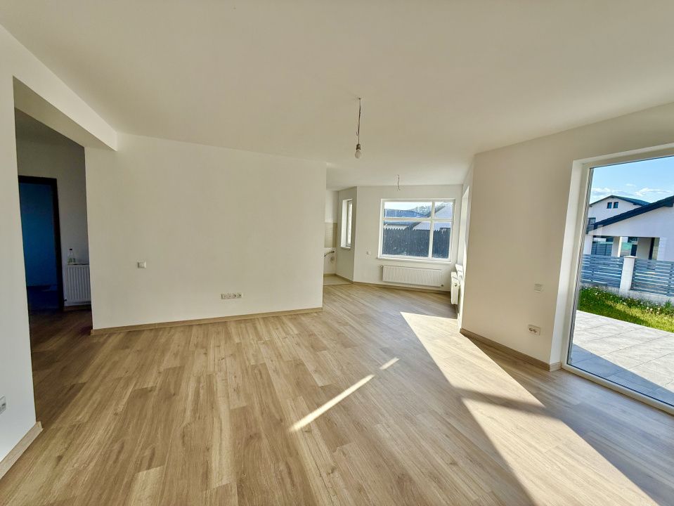 Casa individuala, Sanpetru, zona Lempes – fotografia 3 din 22