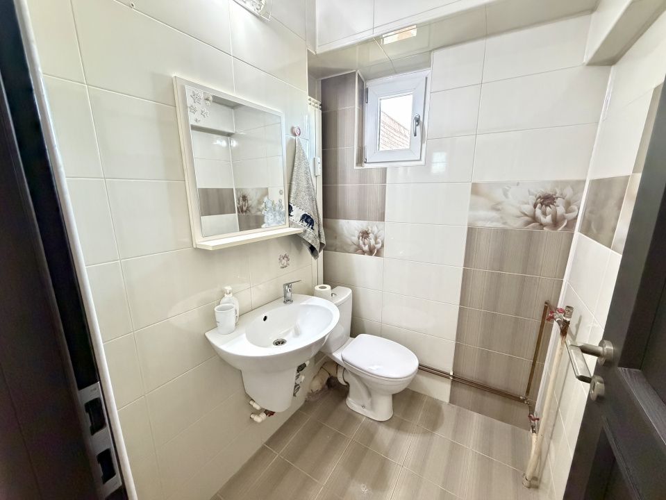 Apartament 3 camere decomandat, cartier Rovine, zona Posta – fotografia 9 din 9