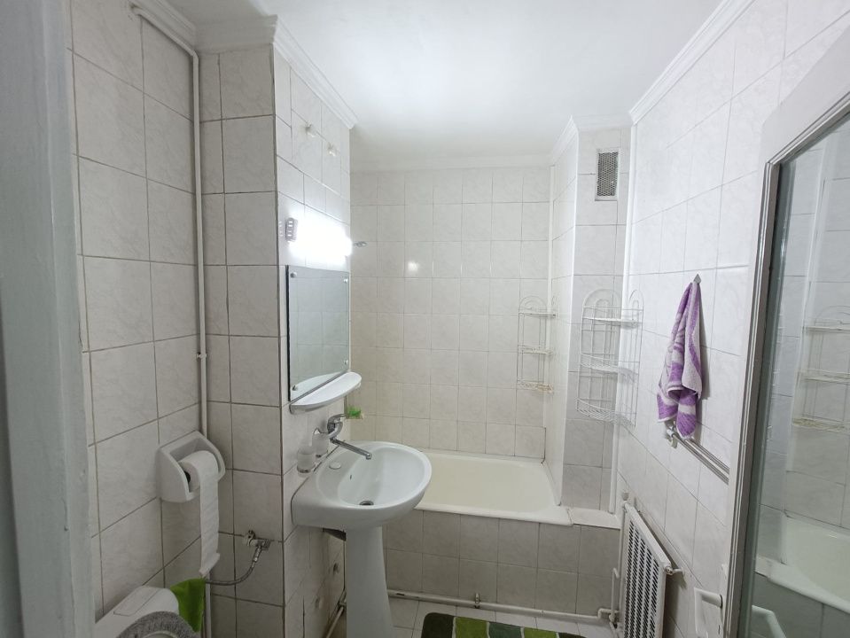 Apartament cu 3 camere, etaj 2, de vânzare în mun. Reghin, bld. Unirii – fotografia 8 din 9
