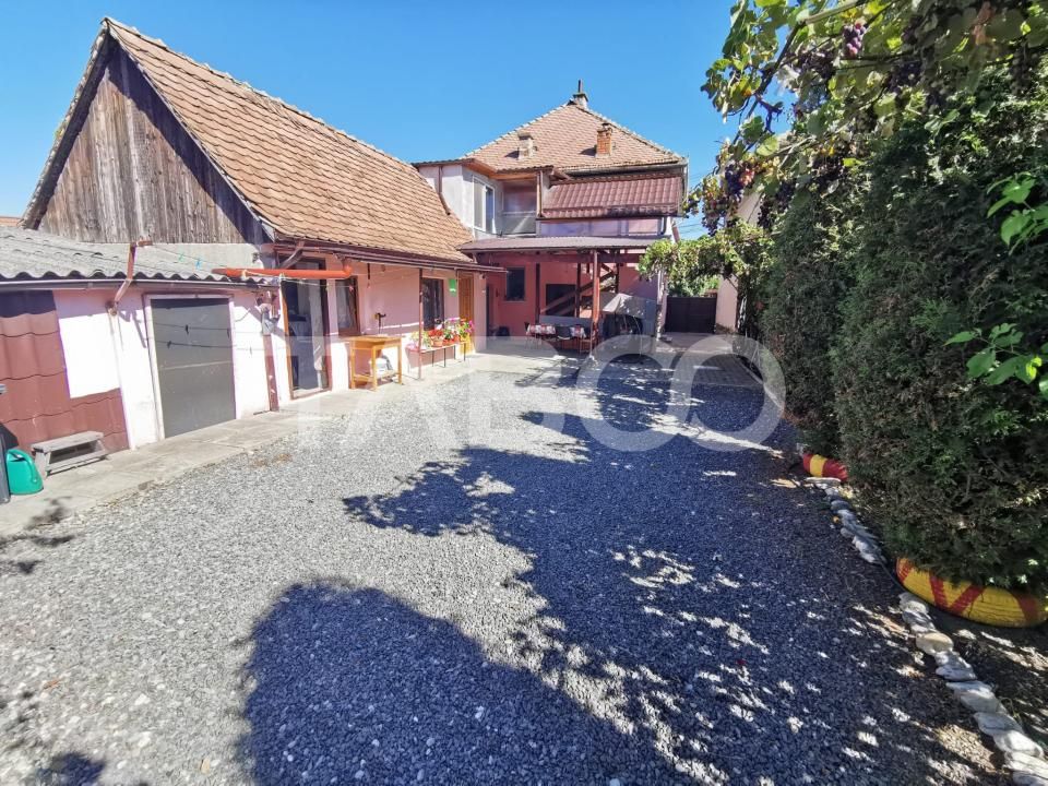 Casa individuala cu 5 camere si 687 mp teren in zona Lazaret – fotografia 12 din 16