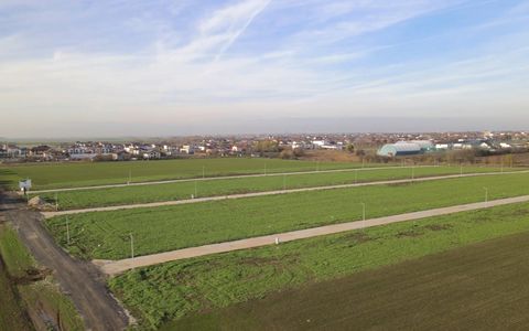 Lot 406mp In Rate Com Berceni | utilitati: curent gaz asfalt | #SG1