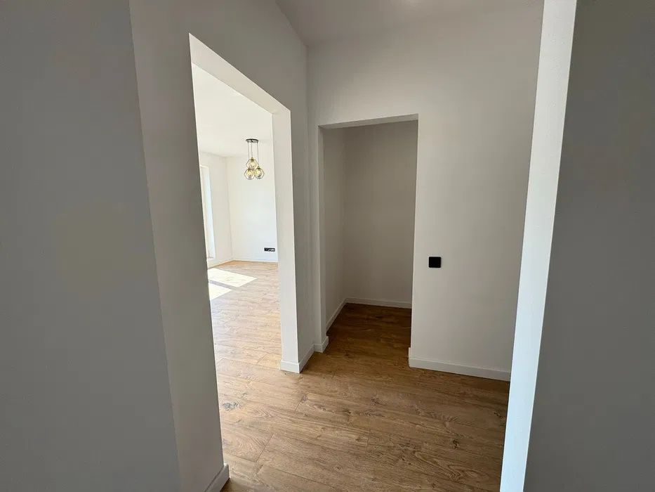 Apartament 2 camere, 52mp, terasa 34mp, garaj, zona Urusagului! – fotografia 6 din 7