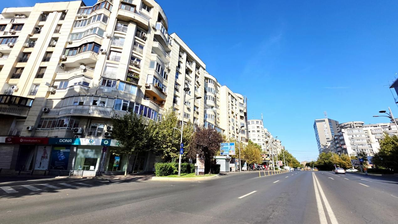 Eleganta urbana la Piata Unirii. O adresa, doua experiente de locuire – fotografia 59 din 60