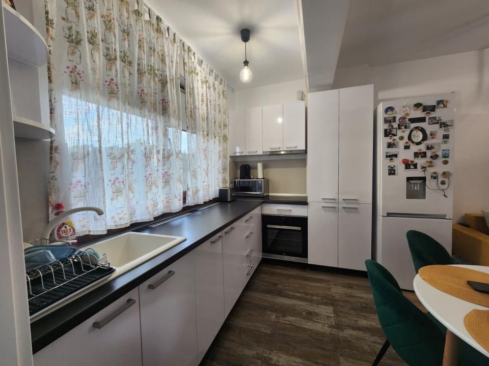 APARTAMENT CU 3 CAMERE, COMPLET MOBILAT SI UTILAT, SUN RESIDENCE – fotografia 6 din 10