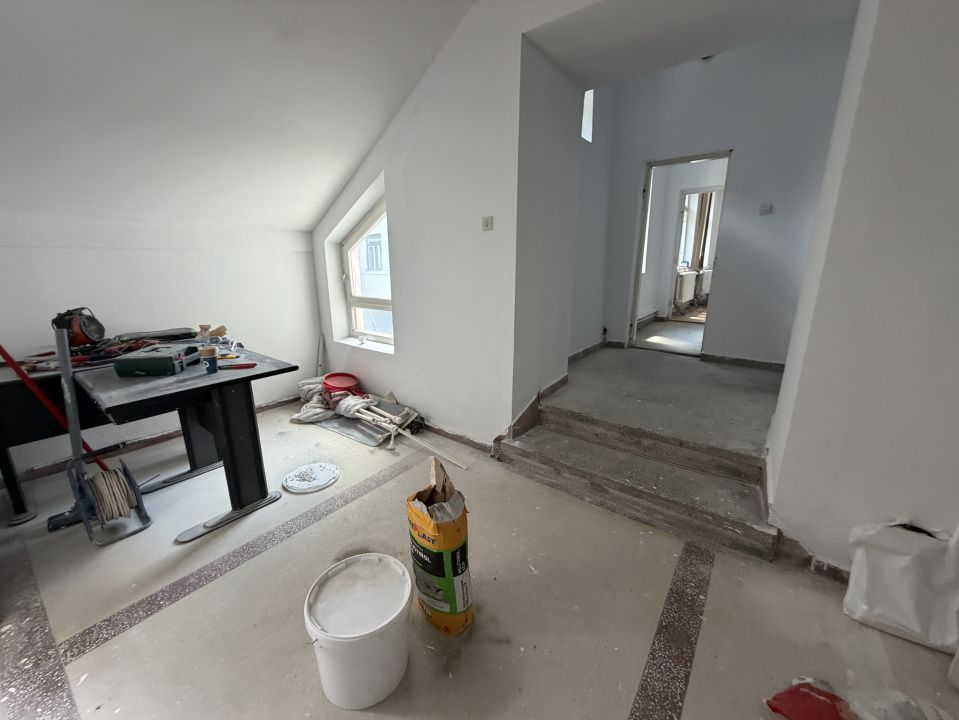 Camera Birou de Inchiriat cu acces si Parcari CENTRU UltraCentral Alba Iulia – fotografia 21 din 24