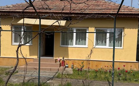 Casa 2 camere, teren 1090 mp, localitatea Pielesti