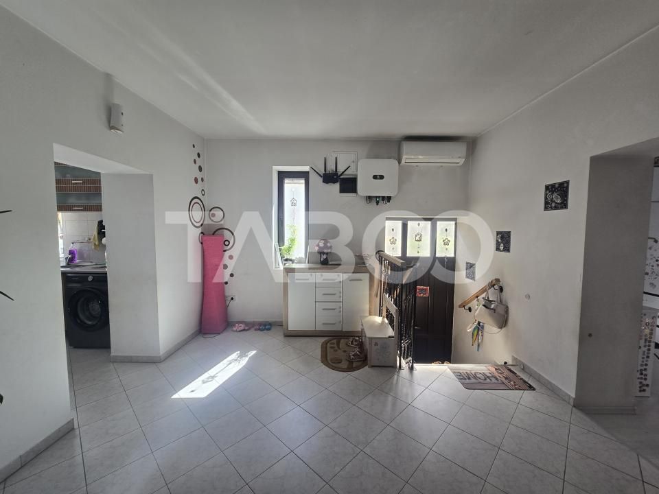 Comision 0-Casa de vanzare 7 camere 2 bai 3312 mp teren Sura Mica – fotografia 5 din 18