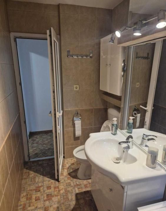 3 Camere de vanzare | Crangasi | Metrou | 0% Comision | Centrala – fotografia 5 din 8