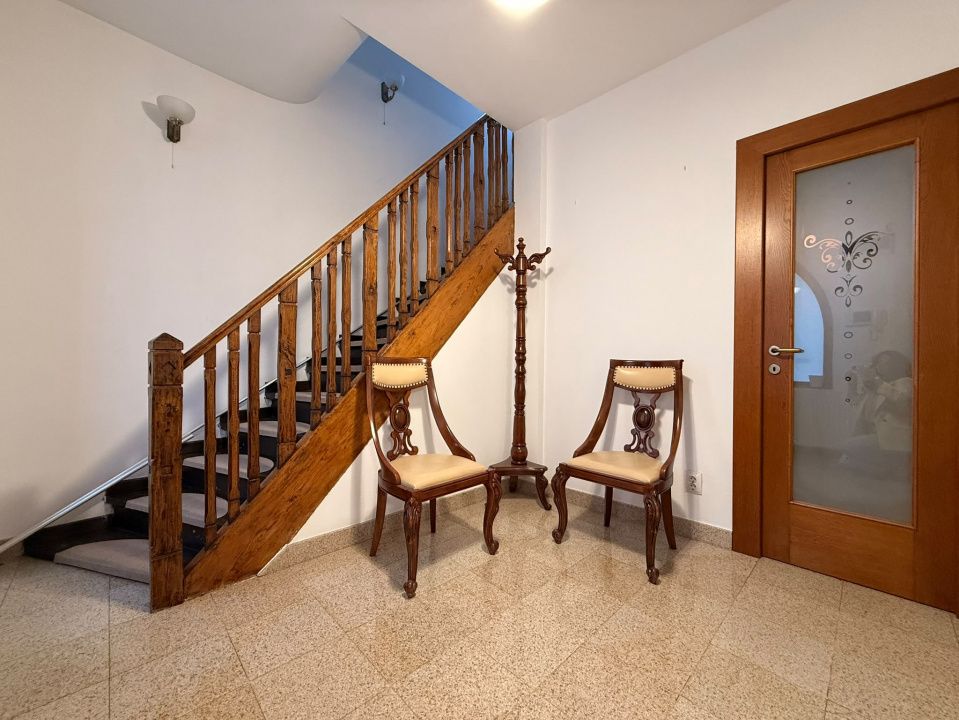 Vila individuală Decebal/ Piata Alba Iulia/ 5 camere/ curte/  ideal birou – fotografia 6 din 20