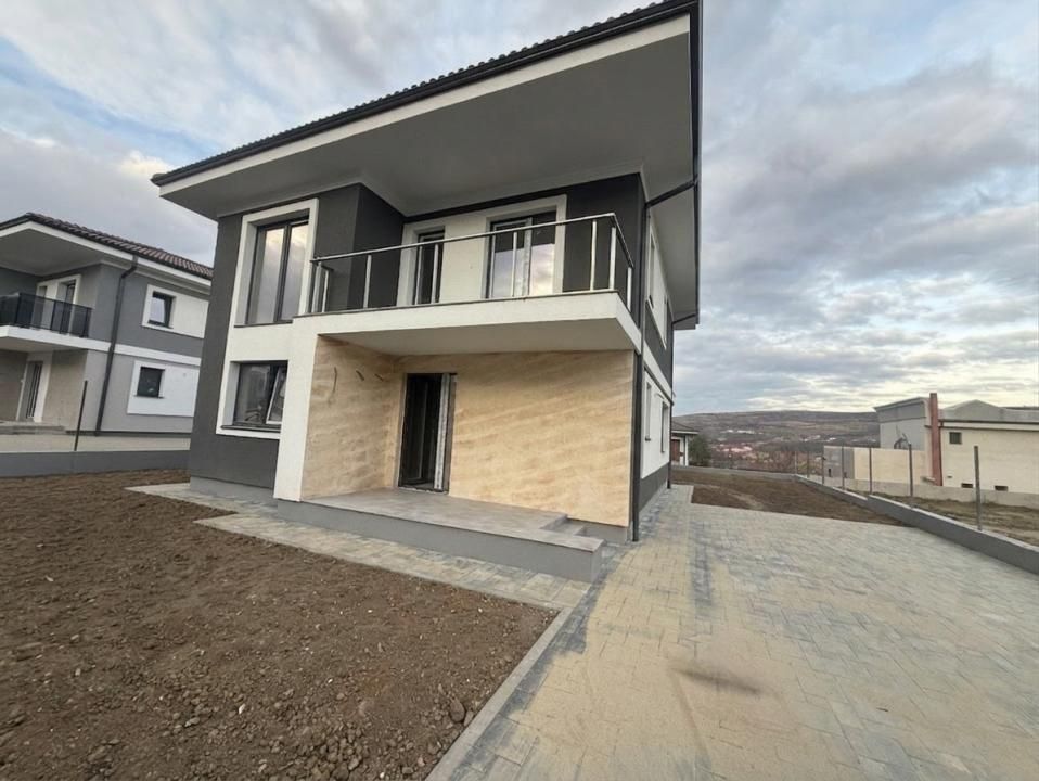 Casă individuală, 120 mp utili, teren 500 mp | Chinteni – fotografia 2 din 14