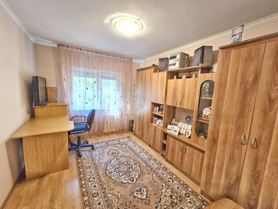 Apartament 3 camere | Tip PB - Decomandat | Nufaru - str. Ialomitei – fotografia 9 din 16