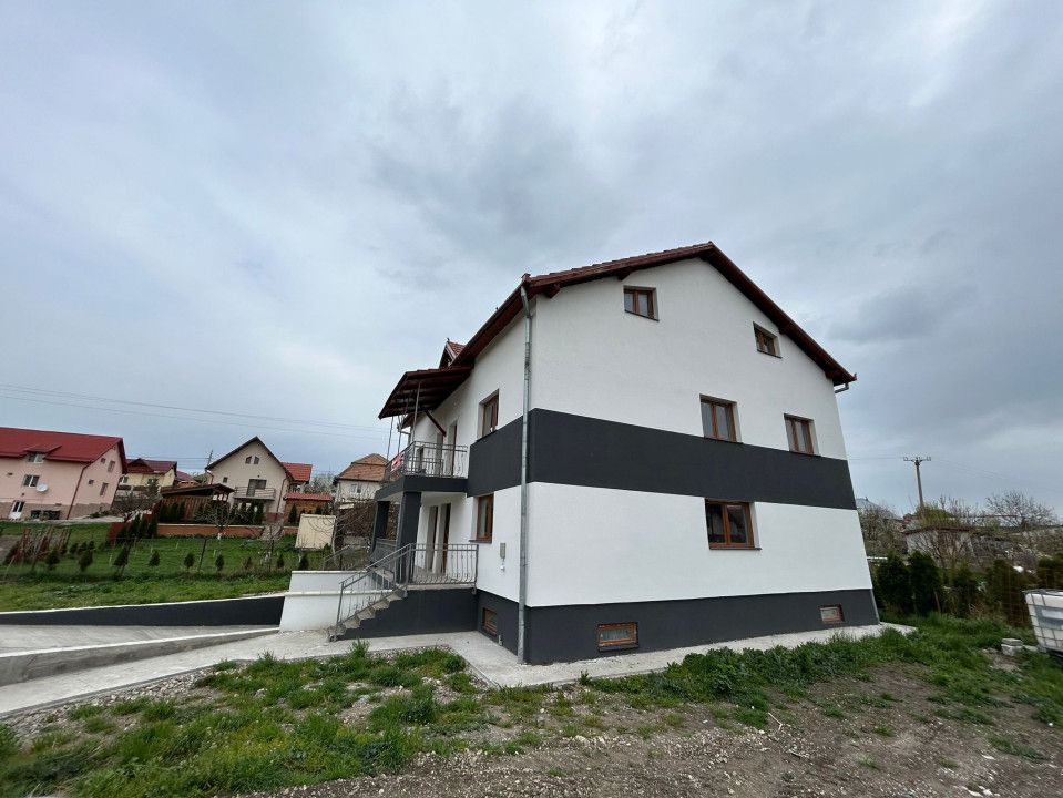 Casa tip duplex, 263 Mp utili, Copaceni – fotografia 8 din 15