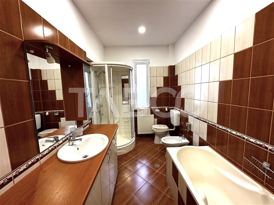 Apartament la vila in Sub Arini - doar 2 apartamente in imobil – fotografia 8 din 10