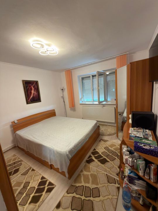 Apartament 2 camere de vânzare în zona CET – etaj intermediar – fotografia 4 din 9