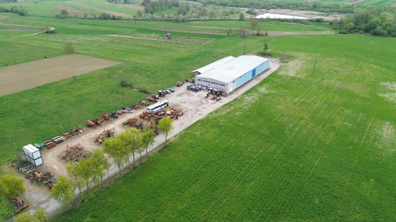 Hala Industriala de vanzare, 1800 mp la E60 la 5 km de Alesd, Bihor – fotografia 6 din 9