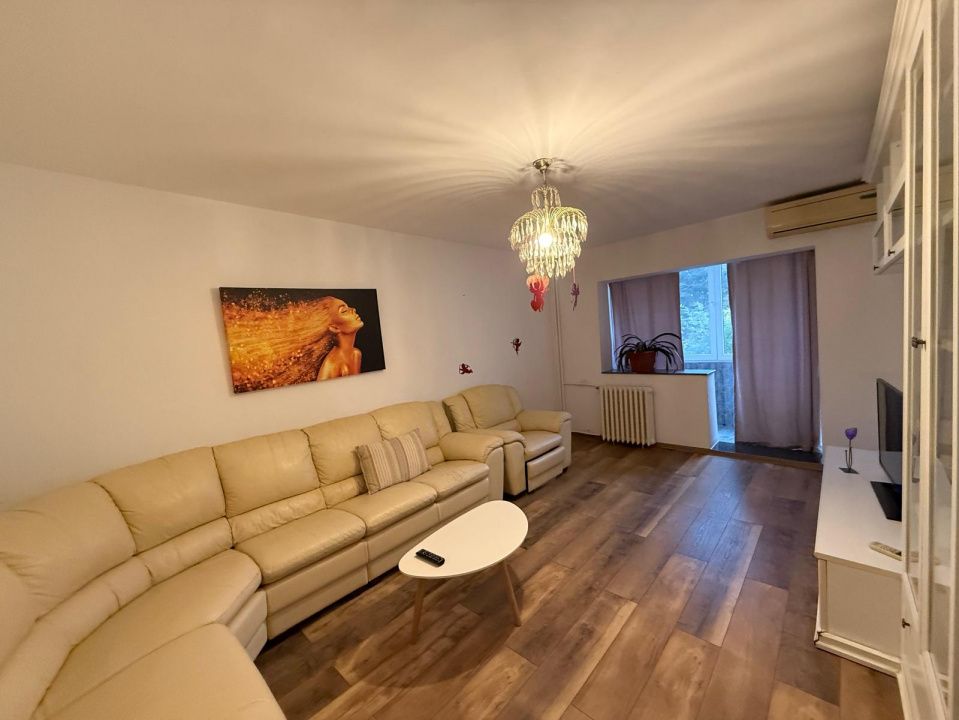 Apartament 3 camere decomandat | Dacia – fotografia 1 din 9