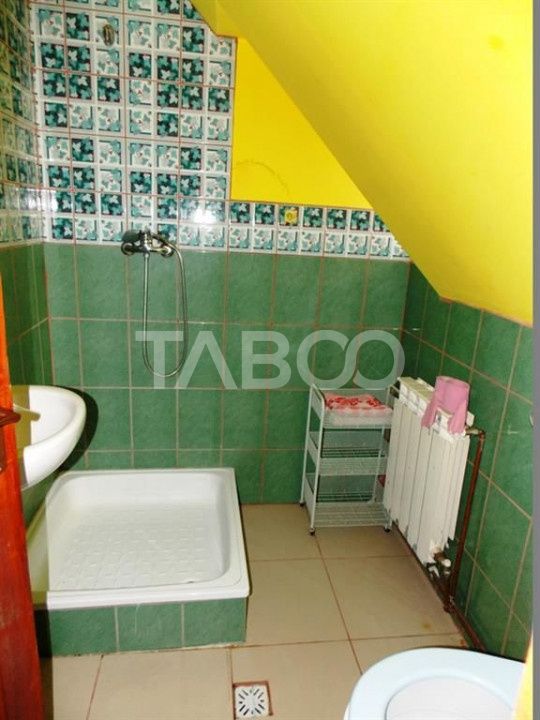 Pensiune de vanzare 13 camere si teren 3000 mp la cheie Comision 0% – fotografia 53 din 53