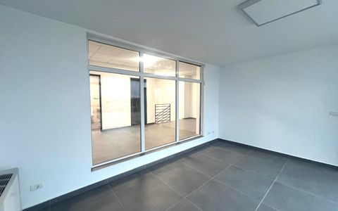 De inchiriat spatii de birouri si locuri de parcare, zona Ciheiului,Oradea,Bihor