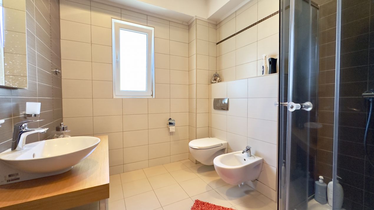 Apartament premium 3 camere | 148 mp | 2 parcări | 3 balcoane | Mamaia Nord – fotografia 6 din 19
