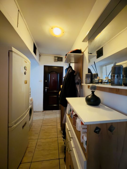 Apartament 3 camere, semidecomandat, 53mp utili, zona Girocului – fotografia 11 din 16