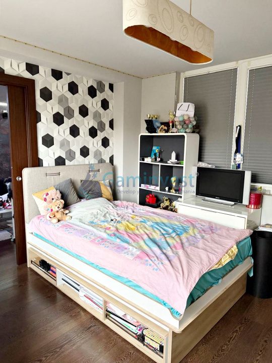 Apartament 4 camere de vânzare, Oradea, Splaiul Crișanei, 77mp utili – fotografia 8 din 11