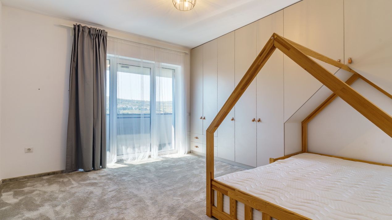 Duplex 140 mp în Borhanci | zona TCI – stradă privată, liniște, garaj – fotografia 9 din 17