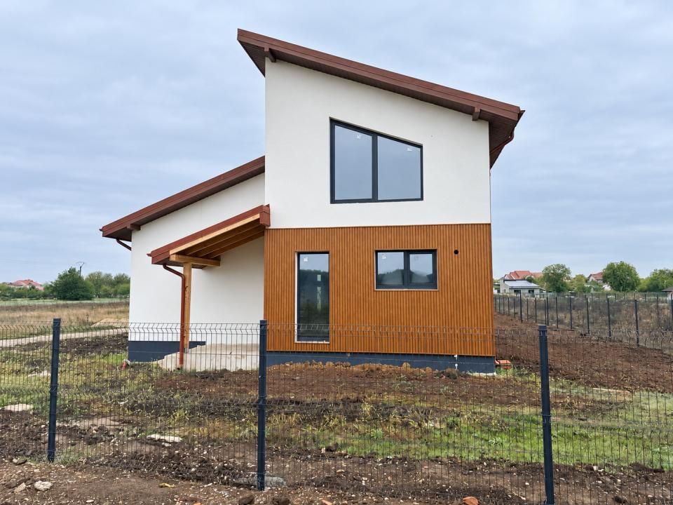 Vilă individuală Snagov | 4 camere | Teren 500 mp | Aproape de pădure – fotografia 3 din 15
