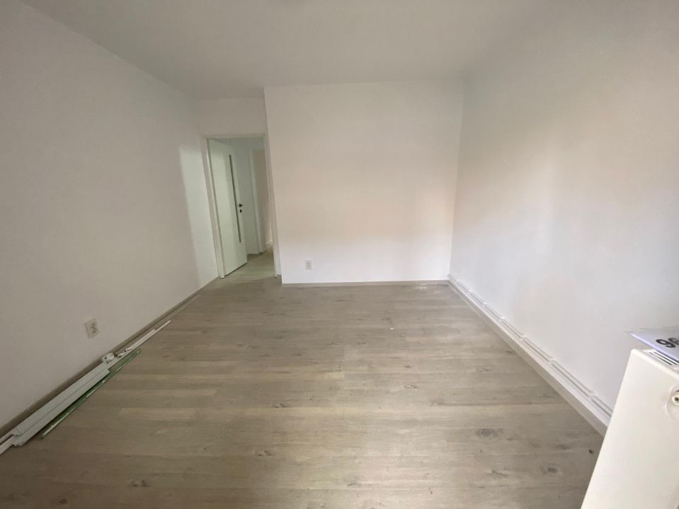 Inchiriere Spatiu Comercial la Bulevard 34 mp. finisat si utilat complet – fotografia 14 din 14