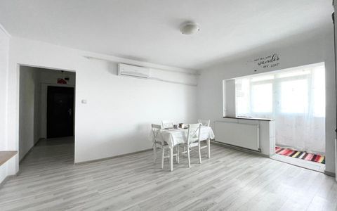 Apartament 3 camere, 54 mp utili - zona Buziasului