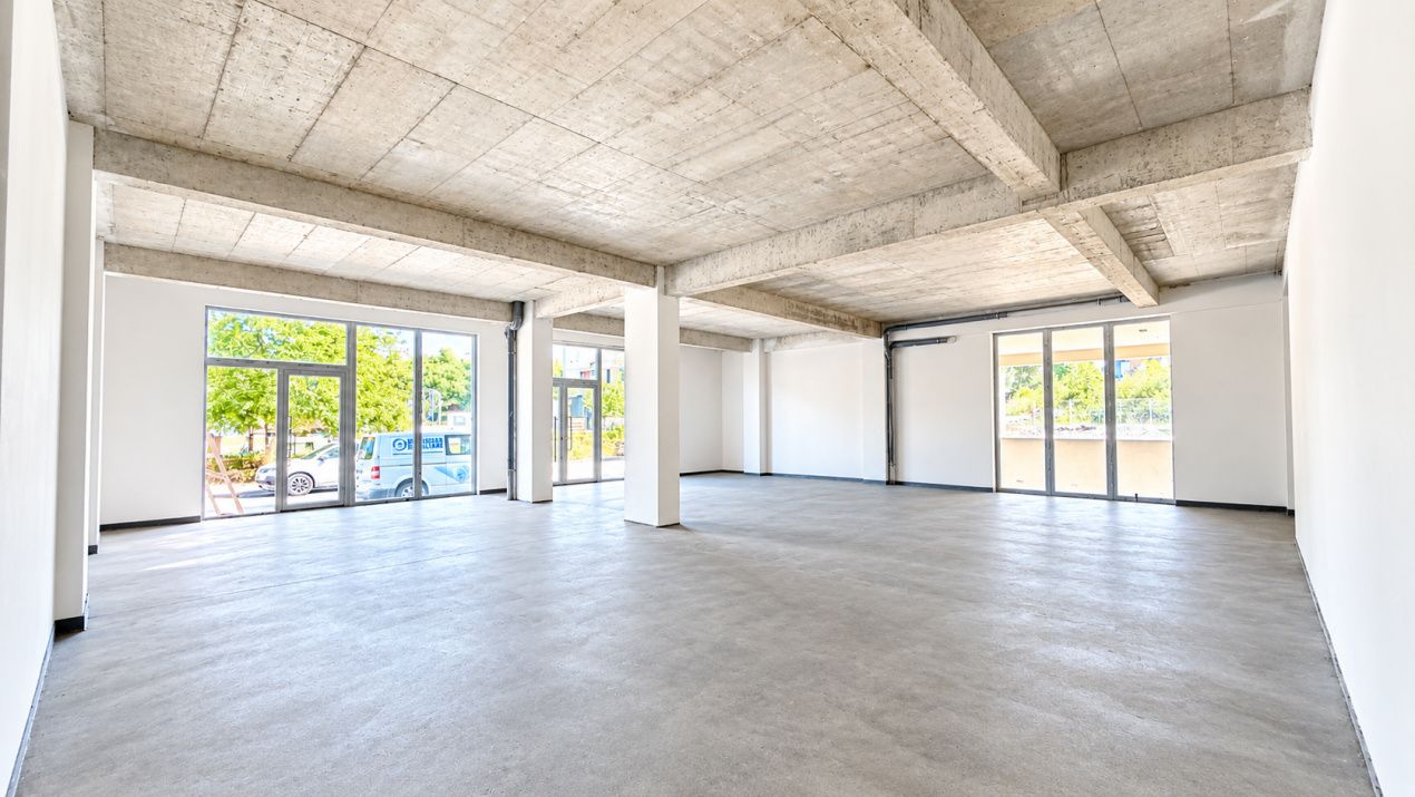 Spațiu comercial 148 mp | 4 parcări | cartier Europa – fotografia 1 din 8