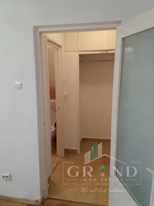 Spatiu Comercial in Centru | Parter | 24 MP | Piata Mihai Viteazu – fotografia 2 din 4