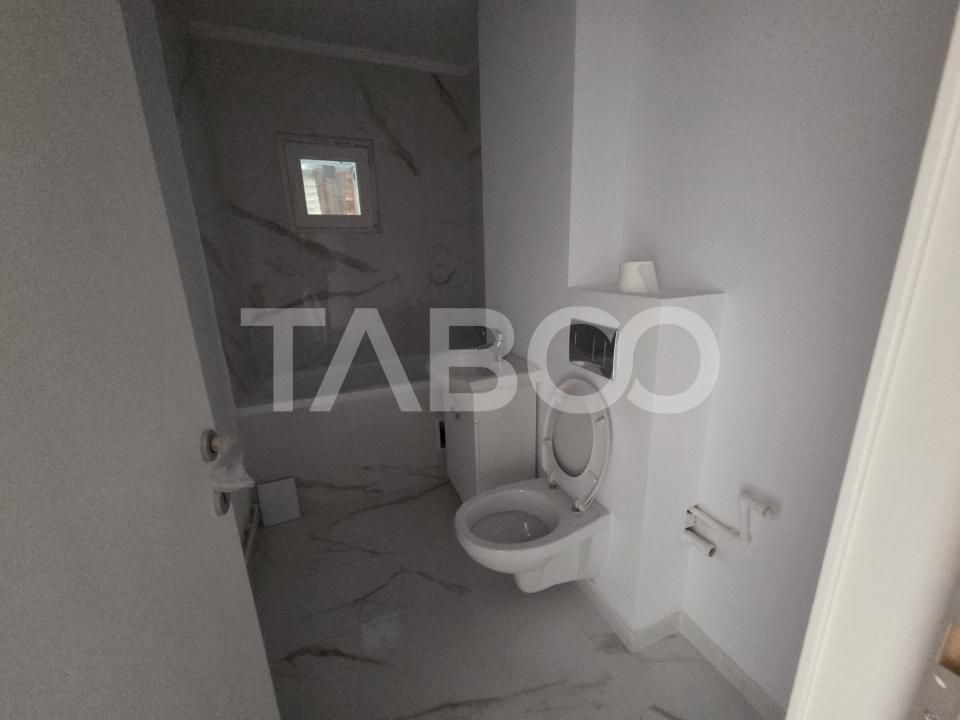 Apartament 70 mp semidecomandat 3 camere balcon 6 mp Bulevardul Unirii – fotografia 10 din 12