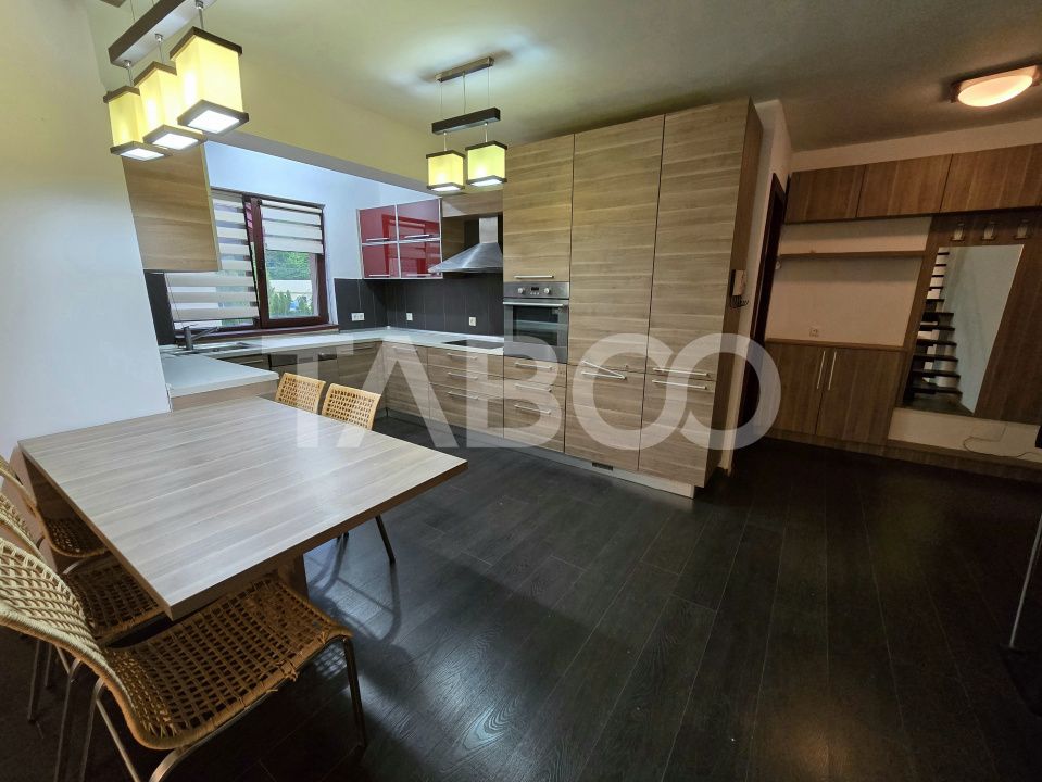 Apartament 3 camere 2 balcoane 2 bai 105 mpu etaj 1 Calea Dumbravii – fotografia 14 din 29
