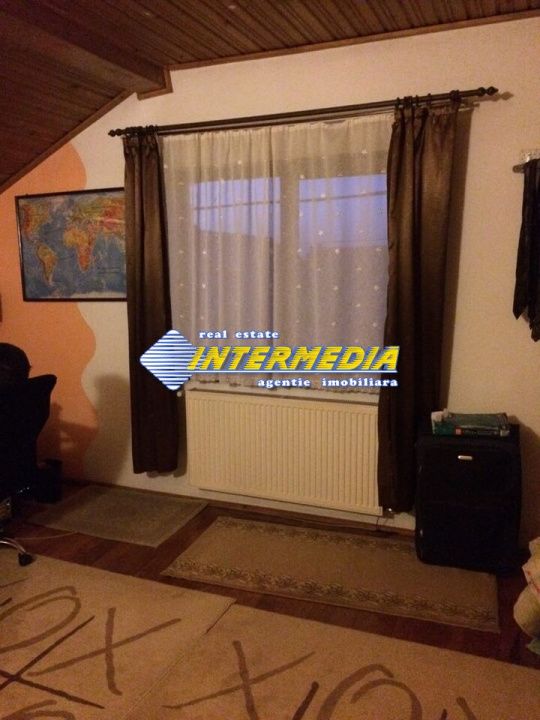 Casa Noua de vanzare P+E+M cu 3250 mp teren in Zona Ciugud – fotografia 2 din 9