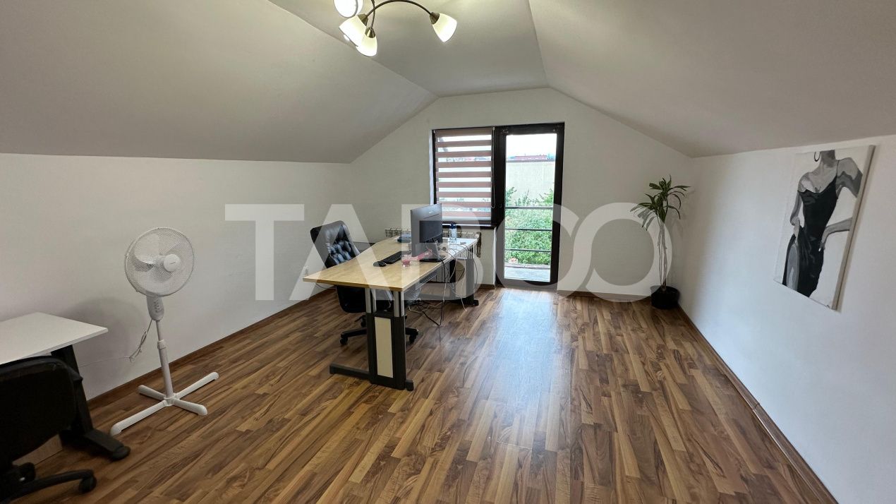 Casa individuala 8 camere curte libera 300mp zona Calea Poplacii Sibiu – fotografia 29 din 31