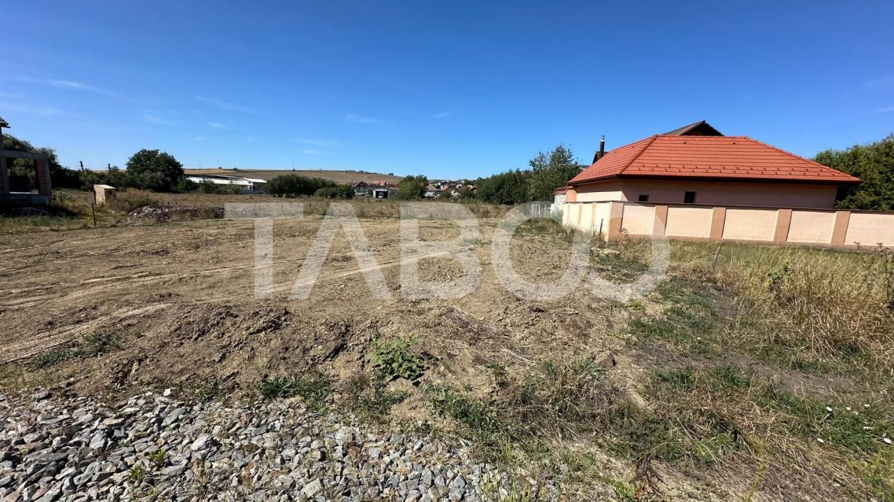Teren cu PUZ si autorizatie de constructi 650 mp intravilan  Sura Mare – fotografia 3 din 5