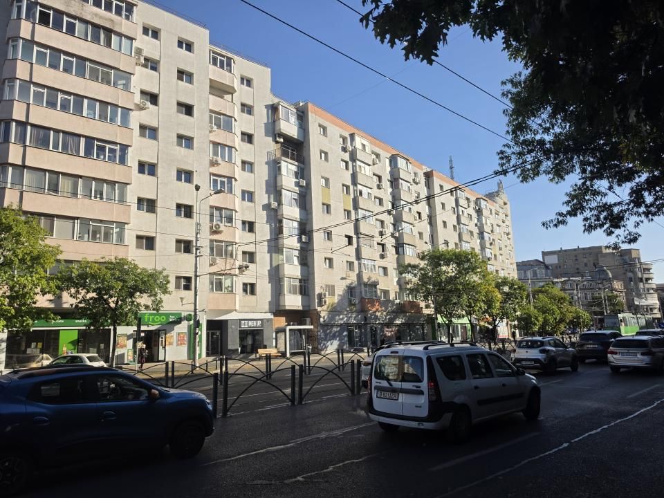 Mosilor/Carol apartament 2 camere decomandat de vanzare – fotografia 1 din 34
