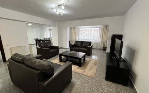 Apartament cu 5 camere de inchiriat - zona Aviatorilor