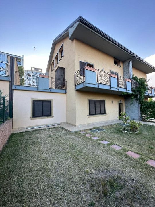 Casă Faleza Nord de Vânzare | Complex Privat Reyna | Renovată – fotografia 1 din 43